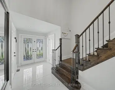 59 Terra Rd <a href='https://luckyalan.com/community.php?community=Vaughan:East Woodbridge'>East Woodbridge, Vaughan</a> 3 beds 3 baths 1 garage $1.37M