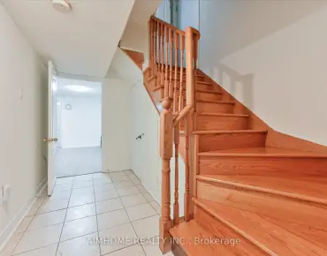 
12 Boxhill Rd Milliken Mills East, Markham 3 beds 4 baths 1 garage $1000K
