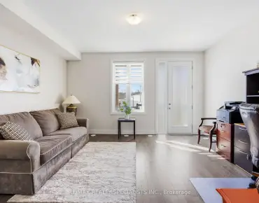 86 Newbury Dr Bristol-London, Newmarket 3 beds 2 baths garage $618.888K