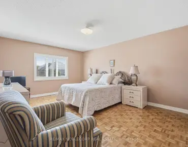 
74 Dunrobin Cres <a href='https://luckyalan.com/community.php?community=Vaughan:Kleinburg'>Kleinburg, Vaughan</a> 4 beds 5 baths 2 garage $1.899M