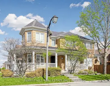 
141 Laird Dr <a href='https://luckyalan.com/community.php?community=Markham:Middlefield'>Middlefield, Markham</a> 3 beds 2 baths 1 garage $899K