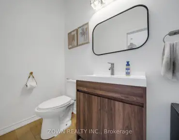 68 Denton Circ <a href='https://luckyalan.com/community.php?community=Vaughan:Maple'>Maple, Vaughan</a> 3 beds 4 baths 1 garage $960K