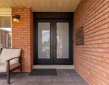 
Starling  <a href='https://luckyalan.com/community.php?community=Vaughan:Vellore Village'>Vellore Village, Vaughan</a> 2 beds 2 baths 2 garage $1.25M