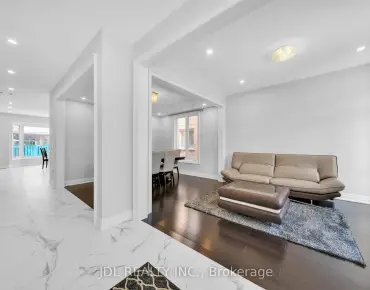 61 Trothen Circ Markham Village, Markham 3 beds 4 baths 2 garage $1.088M