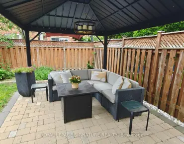 
14 Ostick St Bayview Wellington, Aurora 3 beds 3 baths 1 garage $799K
