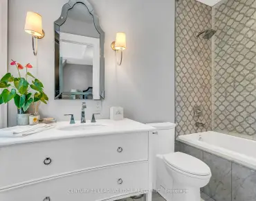 22 Caddie Cres <a href='https://luckyalan.com/community.php?community=Vaughan:Maple'>Maple, Vaughan</a> 4 beds 4 baths 2 garage $2.089M