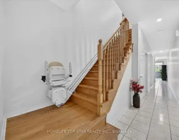 
Boyd Crt Victoria Square, Markham 4 beds 3 baths 2 garage $2.189M