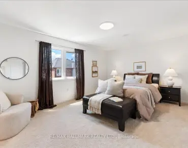 
Flower Garden  Stouffville, Whitchurch-Stouffville 4 beds 3 baths 1 garage $1.017M