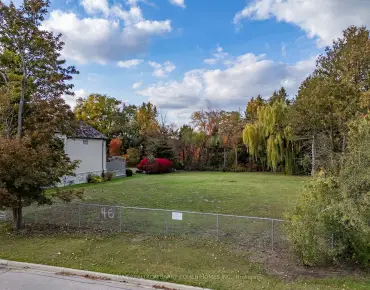 
Sunset Beach  Oak Ridges Lake Wilcox, Richmond Hill 4 beds 3 baths 1 garage $1.57M
