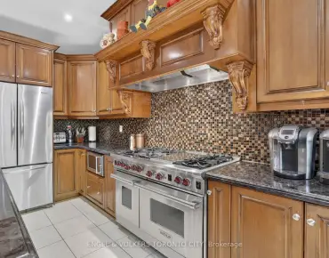 
78 Civobel Dr Bayview Southeast, Aurora 4 beds 7 baths 4 garage $5.5M