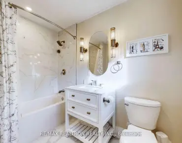 142 Leitchcroft Cres <a href='https://luckyalan.com/community.php?community=Markham:Commerce Valley'>Commerce Valley, Markham</a> 3 beds 4 baths 2 garage $1.15M