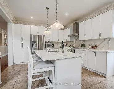 4 McPhail Crt <a href='https://luckyalan.com/community.php?community=Markham:Buttonville'>Buttonville, Markham</a> 4 beds 4 baths 2 garage $1.78M
