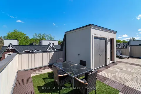 Vaughan East Woodbridge community 2 Queen Mary Crt For Sale