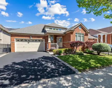 47 Central Park Dr <a href='https://luckyalan.com/community.php?community=Markham:Markville'>Markville, Markham</a> 4 beds 5 baths 2 garage $1.598M