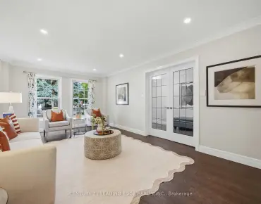 
61 Romfield Crct <a href='https://luckyalan.com/community.php?community=Markham:Royal Orchard'>Royal Orchard, Markham</a> 3 beds 3 baths 1 garage $1.125M