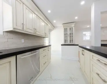 
128 Cherrywood Dr Bristol-London, Newmarket 2 beds 2 baths  garage $874.9K
