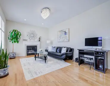 1 Holloway Rd Cedarwood, Markham 3 beds 4 baths 1 garage $999K