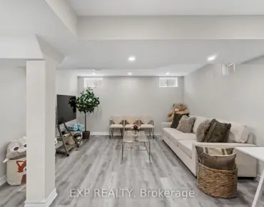 2 Ludford Dr <a href='https://luckyalan.com/community.php?community=Richmond Hill:Langstaff'>Langstaff, Richmond Hill</a> 4 beds 4 baths 2 garage $1.599M