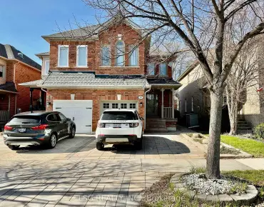 20 Hollidge Blvd Bayview Wellington, Aurora 3 beds 3 baths 1 garage $799K