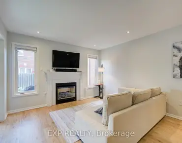 34 Kartok Ave Stouffville, Whitchurch-Stouffville 3 beds 3 baths 1 garage $839K
