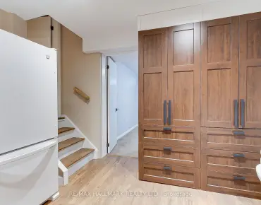 57 William Roe Blvd Central Newmarket, Newmarket 3 beds 2 baths 1 garage $949K