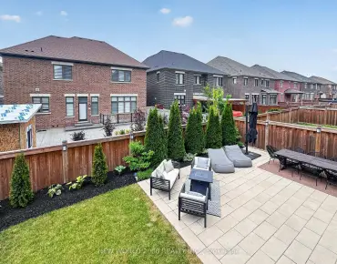 157 Jeanne Dr East Woodbridge, Vaughan 5 beds 6 baths 2 garage $2.699M