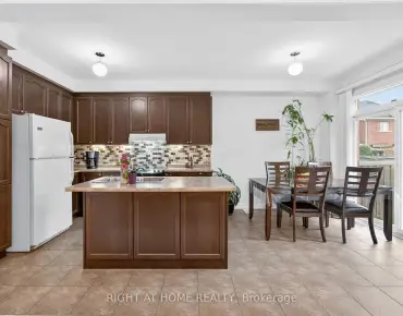 36 Latchford Ln N <a href='https://luckyalan.com/community.php?community=Richmond Hill:Mill Pond'>Mill Pond, Richmond Hill</a> 4 beds 5 baths 1 garage $1.169M