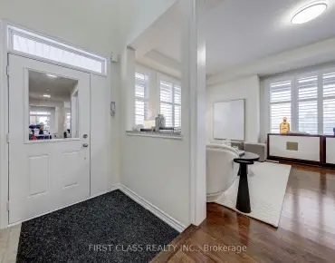 2 James Parrott Ave <a href='https://luckyalan.com/community.php?community=Markham:Wismer'>Wismer, Markham</a> 4 beds 4 baths 1 garage $1.36M