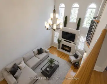 32 Casa Nova Dr <a href='https://luckyalan.com/community.php?community=Vaughan:Vellore Village'>Vellore Village, Vaughan</a> 4 beds 5 baths 2 garage $1.498M