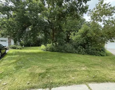 
458 Chester Ave Bristol-London, Newmarket 4 beds 4 baths 2 garage $899K