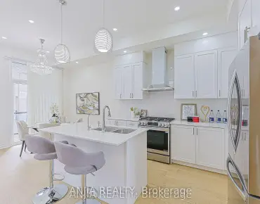 
Miles  <a href='https://luckyalan.com/community.php?community=Richmond Hill:North Richvale'>North Richvale, Richmond Hill</a> 3 beds 4 baths 2 garage $1.3M