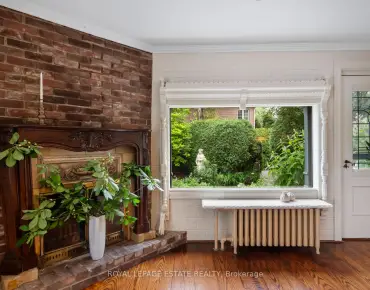 22 Lundy Dr Box Grove, Markham 4 beds 4 baths 1 garage $1.2M