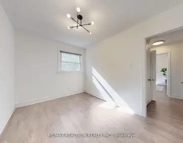 
38 Russell Parker Cres Rural Aurora, Aurora 4 beds 4 baths 2 garage $1.688M