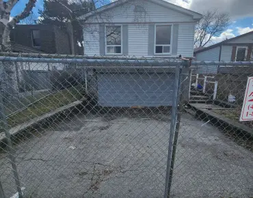 
Duncan  <a href='https://luckyalan.com/community.php?community=Richmond Hill:Langstaff'>Langstaff, Richmond Hill</a> 3 beds 5 baths 2 garage $3.181M