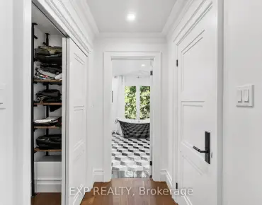 
545 Clifford Perry Pl Woodland Hill, Newmarket 5 beds 5 baths 2 garage $1.8M