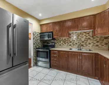
59 Yorkland St <a href='https://luckyalan.com/community.php?community=Richmond Hill:Devonsleigh'>Devonsleigh, Richmond Hill</a> 4 beds 5 baths 2 garage $1.799M
