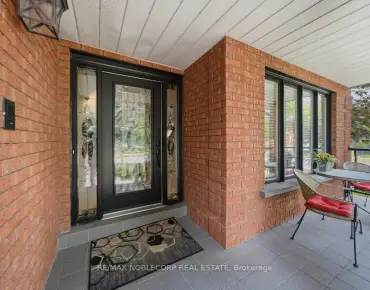 
6 Blossom Crt <a href='https://luckyalan.com/community.php?community=Vaughan:West Woodbridge'>West Woodbridge, Vaughan</a> 4 beds 4 baths 2 garage $1.269M