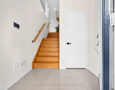 
8 Thornhill Ave <a href='https://luckyalan.com/community.php?community=Vaughan:Uplands'>Uplands, Vaughan</a> 4 beds 6 baths 3 garage $3.899M