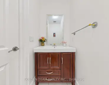 52 Mccallum Dr <a href='https://luckyalan.com/community_CN.php?community=Richmond Hill:North Richvale'>North Richvale, Richmond Hill</a> 4 beds 4 baths 2 garage $1.388M