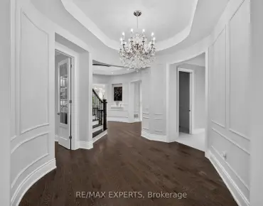 43 Jules Ave <a href='https://luckyalan.com/community.php?community=Vaughan:East Woodbridge'>East Woodbridge, Vaughan</a> 3 beds 3 baths 2 garage $1.3M