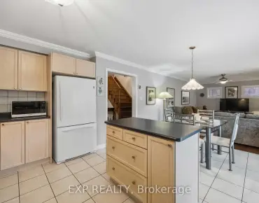 238 Mill St <a href='https://luckyalan.com/community.php?community=Richmond Hill:Mill Pond'>Mill Pond, Richmond Hill</a> 3 beds 3 baths 2 garage $1.999M