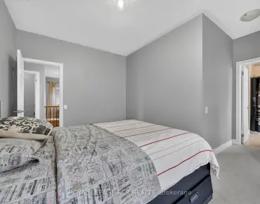 19 Latchford Ln S <a href='https://luckyalan.com/community.php?community=Richmond Hill:Mill Pond'>Mill Pond, Richmond Hill</a> 3 beds 4 baths 1 garage $1.048M