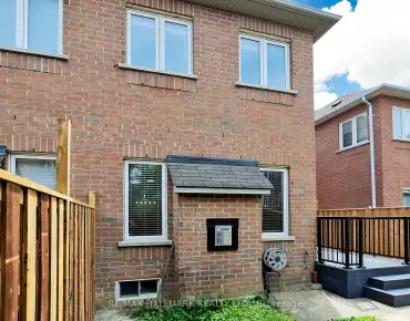 19 Latchford Ln S <a href='https://luckyalan.com/community.php?community=Richmond Hill:Mill Pond'>Mill Pond, Richmond Hill</a> 3 beds 4 baths 1 garage $1.048M