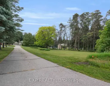 220 Lageer Dr Stouffville, Whitchurch-Stouffville 3 beds 4 baths 1 garage $799.9K