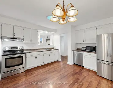 87 Autumn Way Aurora Heights, Aurora 4 beds 4 baths 2 garage $1.388M