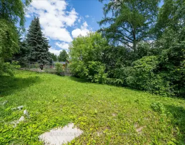 7 Randolph Dr <a href='https://luckyalan.com/community.php?community=Vaughan:Patterson'>Patterson, Vaughan</a> 4 beds 4 baths 2 garage $1.988M