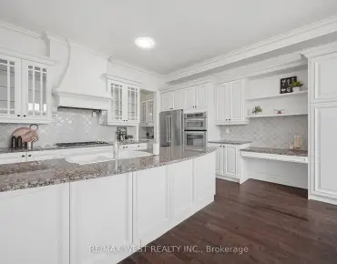 91 Briar Path Ln <a href='https://luckyalan.com/community.php?community=Markham:Berczy'>Berczy, Markham</a> 3 beds 3 baths 1 garage $1.089M