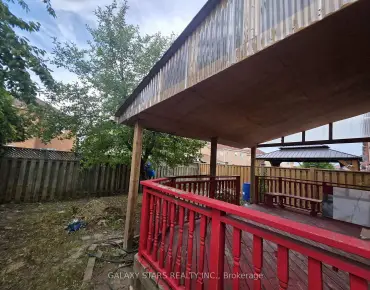 45 Kruger Rd <a href='https://luckyalan.com/community.php?community=Markham:Middlefield'>Middlefield, Markham</a> 3 beds 4 baths 1 garage $1.1M