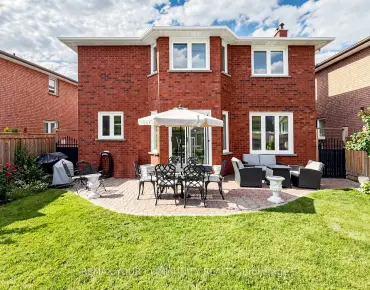 72 Adario Cres Vellore Village, Vaughan 4 beds 4 baths 1 garage $1.295M