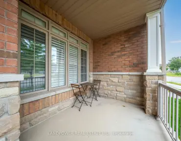 
10 Guinevere Rd Cedarwood, Markham 4 beds 4 baths 1 garage $899K